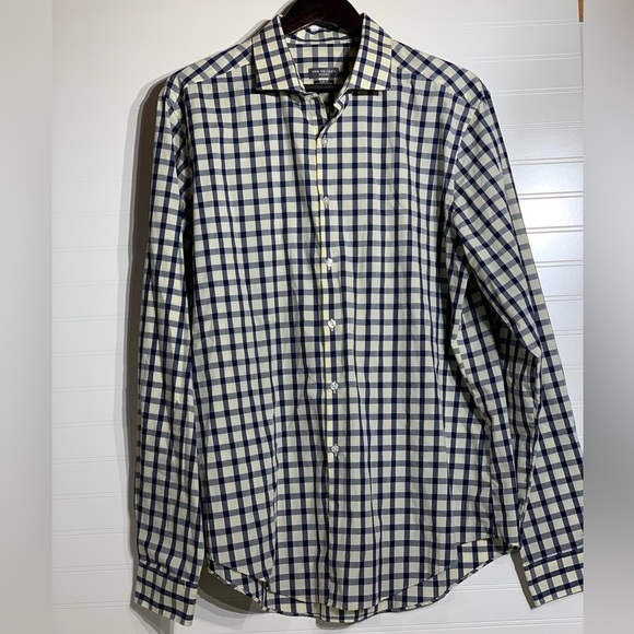 Men’s XL Van Heusen chrome‎ button down long sleeved shirt in yellow and blue - Picture 1 of 7